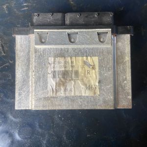 VW ENGINE CONTROL UNIT (ECU) 04C906026AB GENUINE