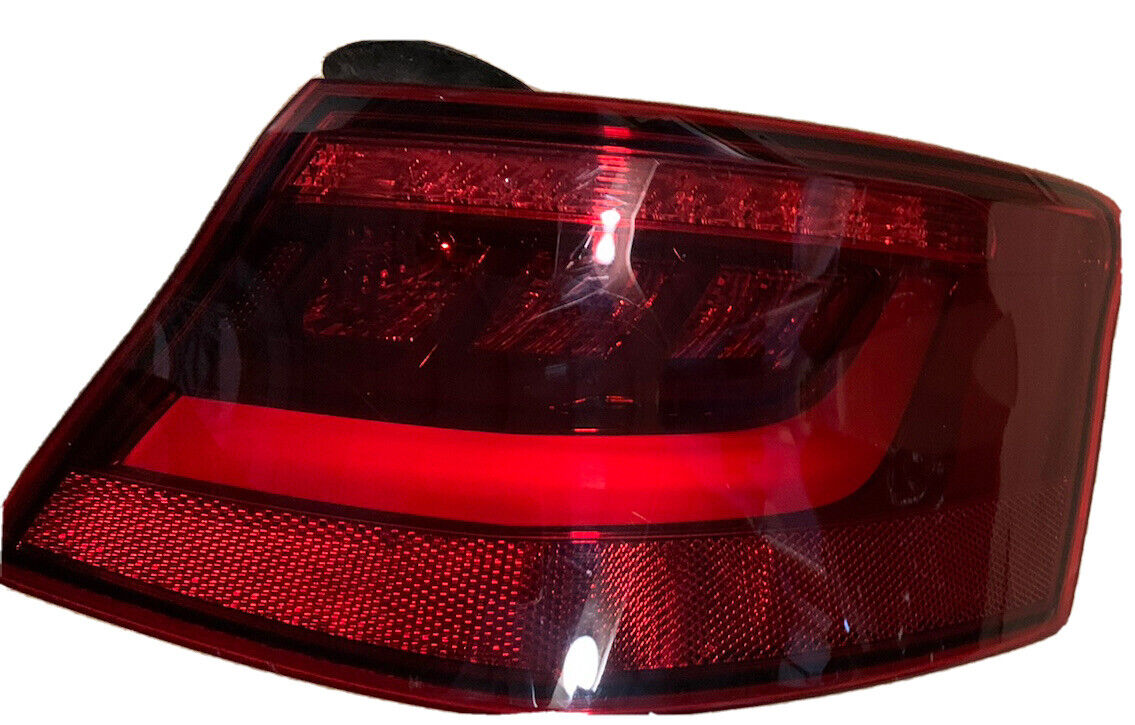 AUDI A3 8V3945096B 3DR DRIVERS REAR LIGHT S LINE LED_2 AUDI A3 8V3945096B 3DR DRIVERS REAR LIGHT S LINE LED