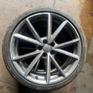 AUDI S1 8X0601025BP 18” ALLOY WHEELS WITH TYRES CLEAN 225/40/ZR18 ET39.5 Bridgst