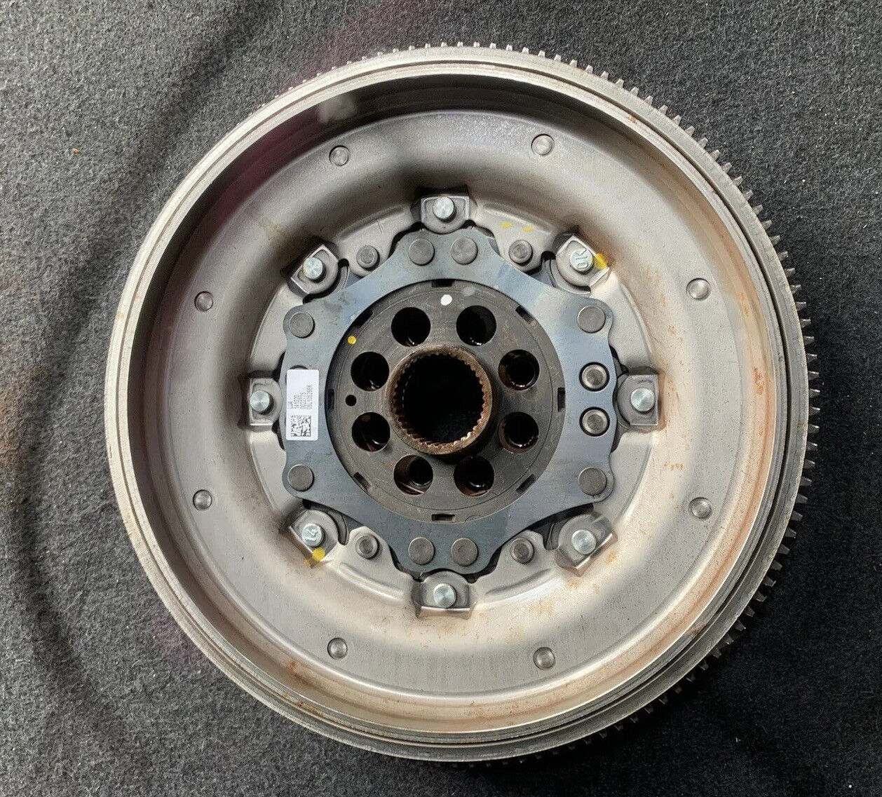 2020 VW AG 2.0 TDi Dual Mass Flywheel 05L105266K 3K