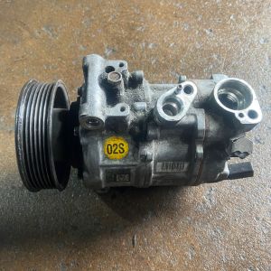 2017 VOLKSWAGEN AIR CONDITIONING PUMP COMPRESSOR 5Q0816803D
