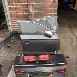AUDI S3 Saloon Breaking Doors Lights Boot lid Prop Shaft Gearbox Engine Mirrors