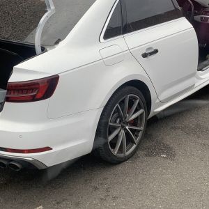 Audi S4 B9 BREAKING ENGINE GEARBOX SUSPENSION